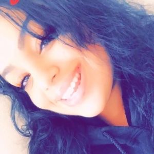 Meet your Posher, Kimberly